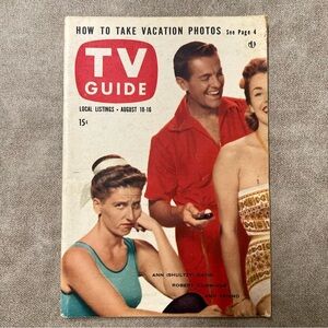 TV Guide Ann B Davis Robert Cummings and friends. August 1957 Magazine